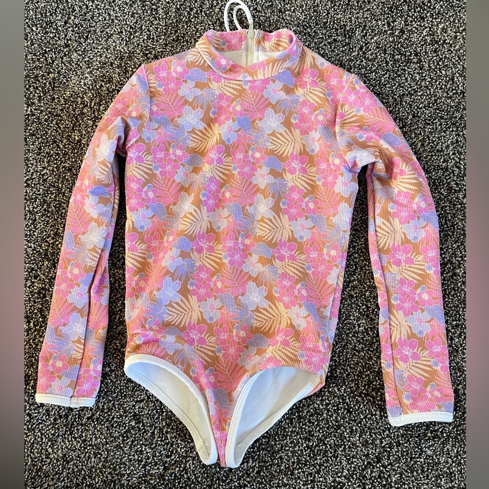 Girls LainSnow rash guard swimsuit 6/7